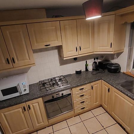 Small Single Room Letterkenny Exterior foto